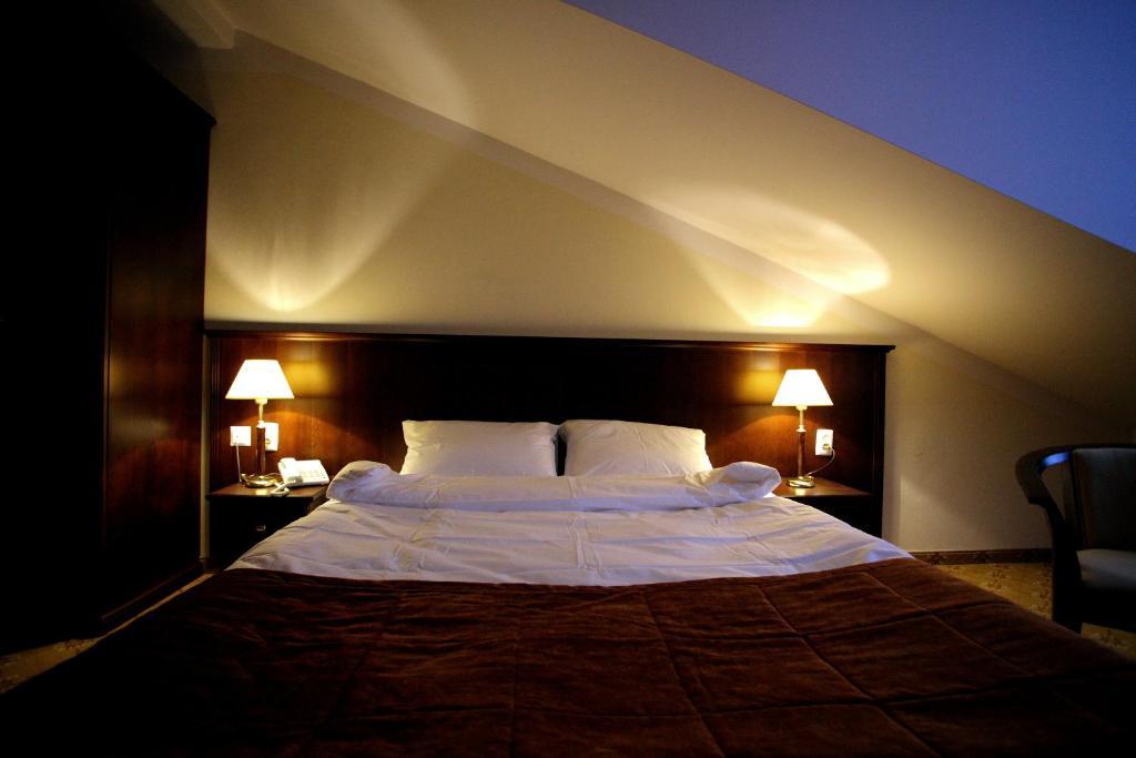 Rezydencja Cleopatra Bed & Breakfast Lublin Oda fotoğraf