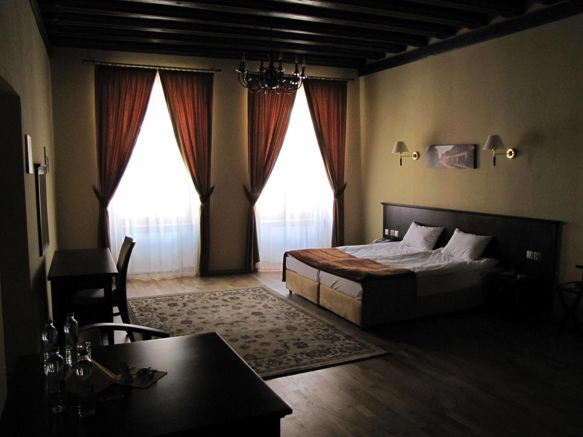 Rezydencja Cleopatra Bed & Breakfast Lublin Dış mekan fotoğraf